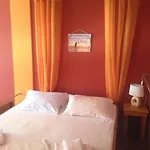 Maravellia