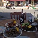 Maravellia Hotel