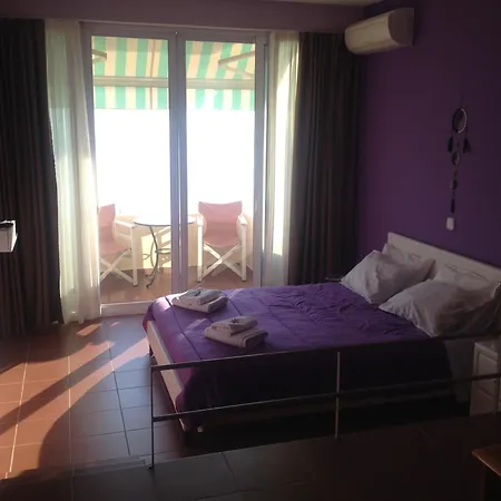 Maravellia 2*