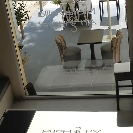 Szálloda Maravellia Lutrá Edipszú