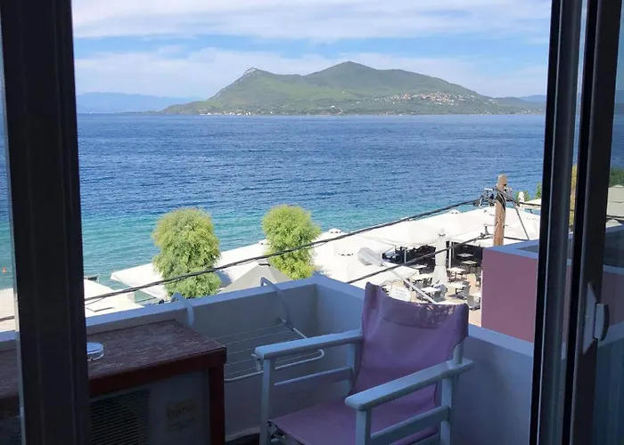 Maravellia Loutra Edipsou (Evia)